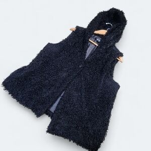 Sharagano Black Hoodie Vest Fuzzy Faux Fur Size Large
